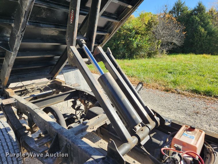 image for item MK9442 1994 Ford F450 Super Duty XL  dump flatbed truck