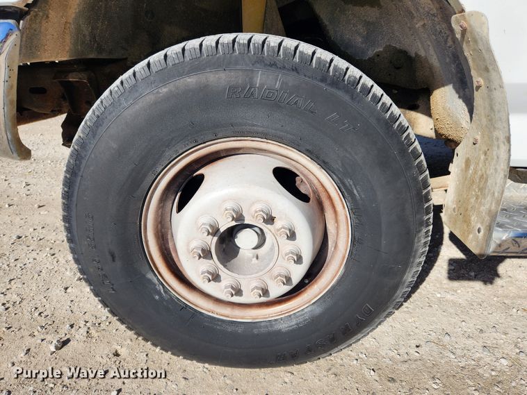 image for item MK9442 1994 Ford F450 Super Duty XL  dump flatbed truck