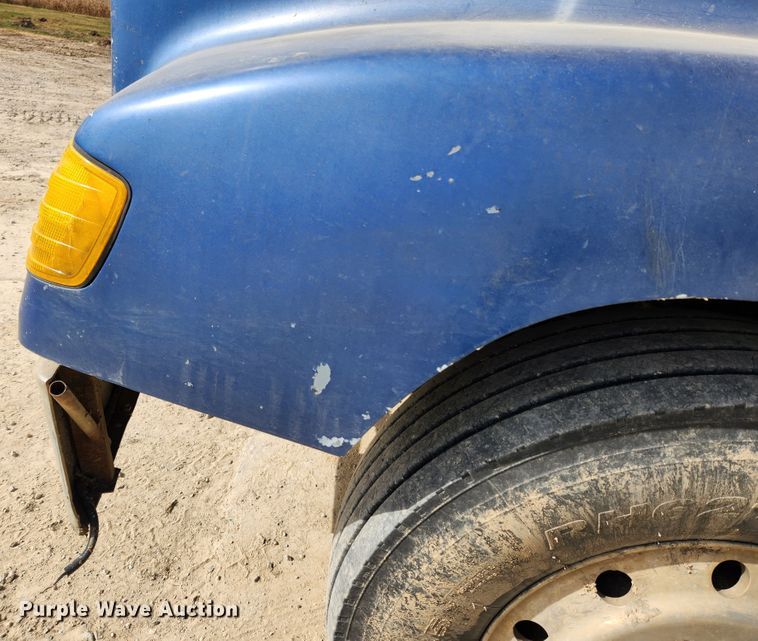 image for item MK9444 1991 Freightliner FLD112  dump truck