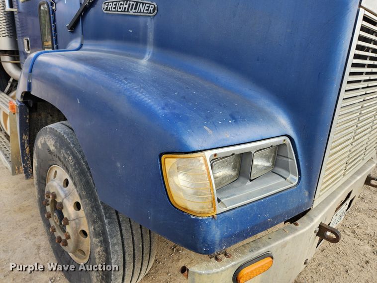 image for item MK9444 1991 Freightliner FLD112  dump truck