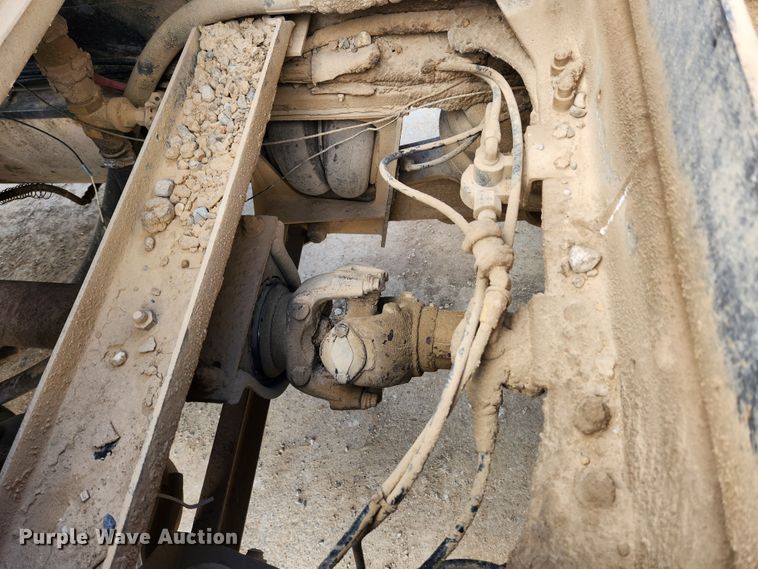 image for item MK9444 1991 Freightliner FLD112  dump truck