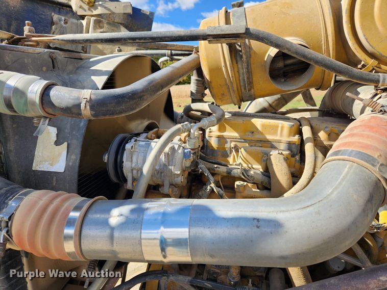 image for item MK9444 1991 Freightliner FLD112  dump truck