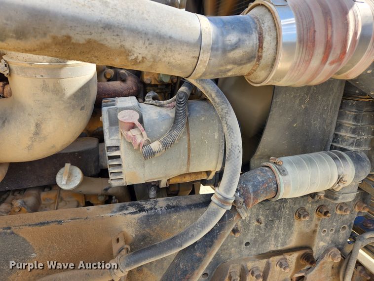 image for item MK9444 1991 Freightliner FLD112  dump truck