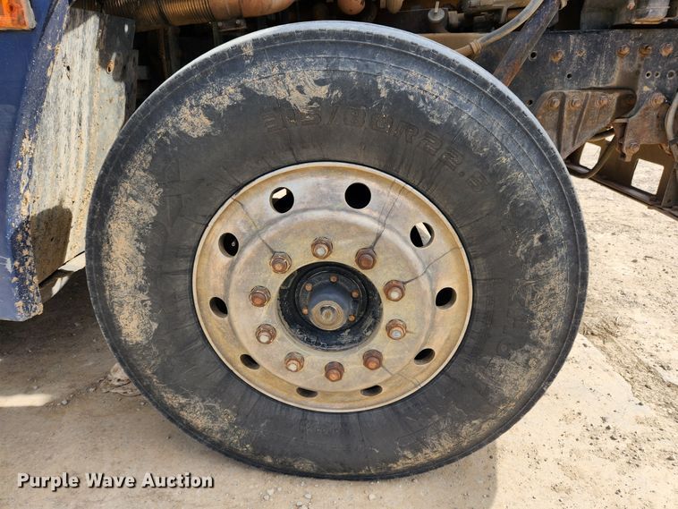 image for item MK9444 1991 Freightliner FLD112  dump truck