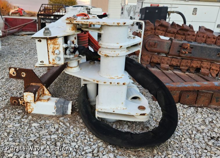 image for item MK9447 Altec  bucket truck bed