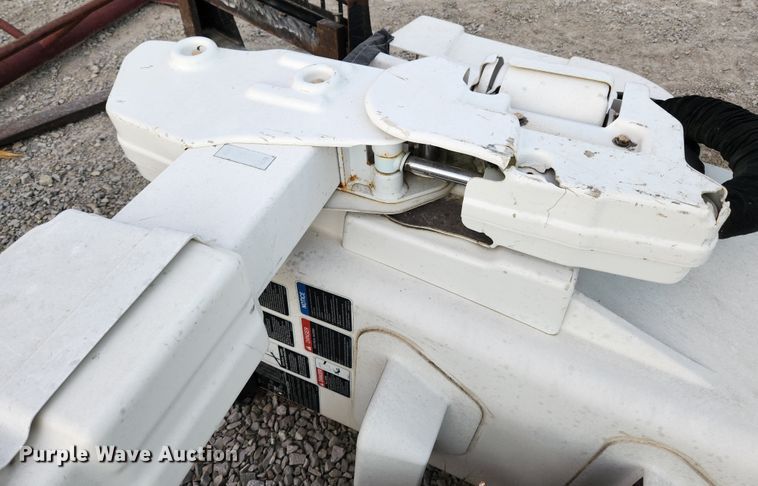 image for item MK9447 Altec  bucket truck bed