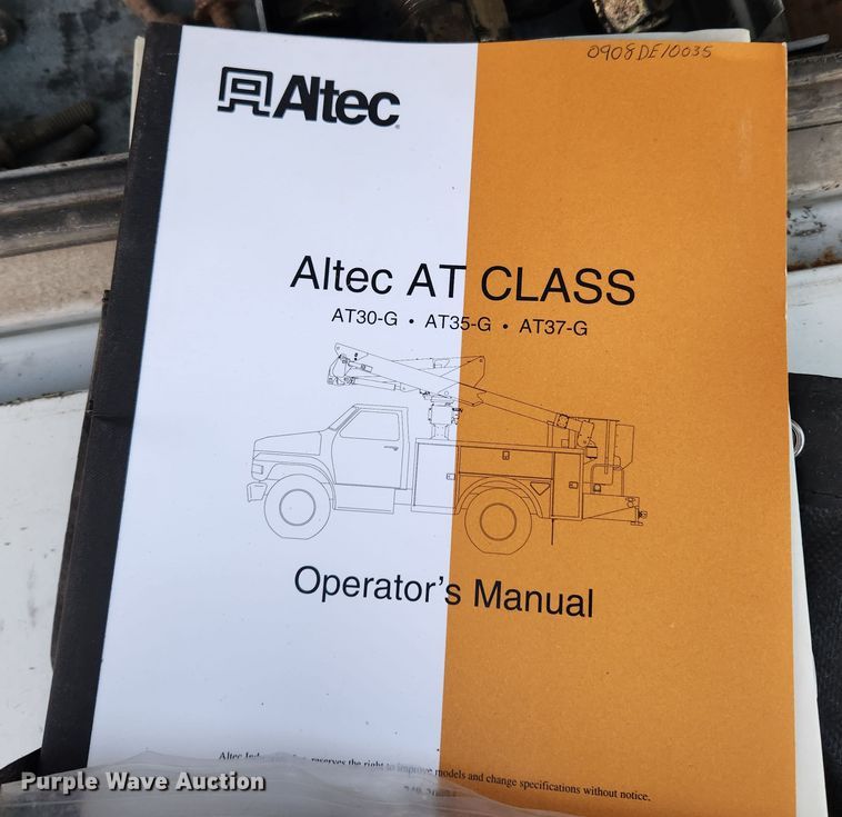 image for item MK9447 Altec  bucket truck bed