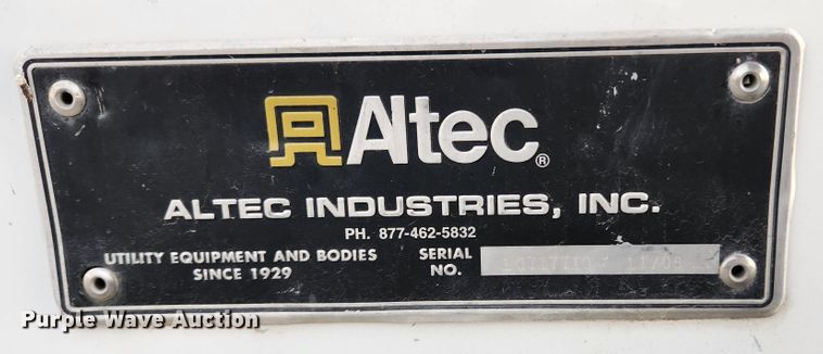 image for item MK9447 Altec  bucket truck bed