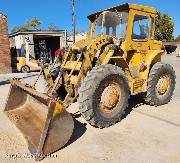image for item MK9452 1966 Caterpillar 922B  wheel loader