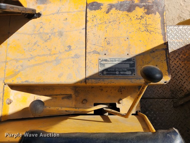 image for item MK9452 1966 Caterpillar 922B  wheel loader