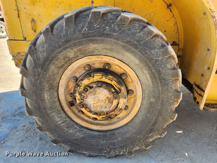 image for item MK9452 1966 Caterpillar 922B  wheel loader