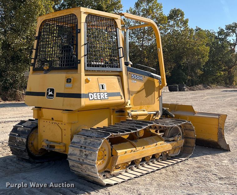 image for item MN9292 2001 John Deere 550H LGP  dozer