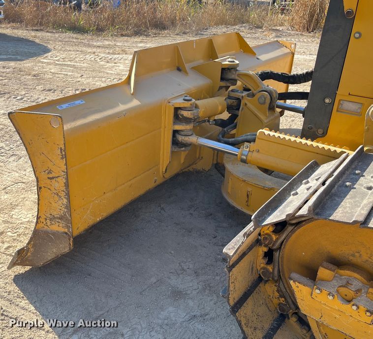 image for item MN9292 2001 John Deere 550H LGP  dozer