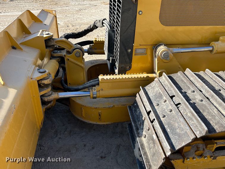 image for item MN9292 2001 John Deere 550H LGP  dozer