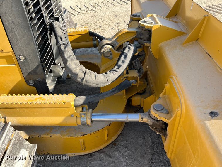 image for item MN9292 2001 John Deere 550H LGP  dozer