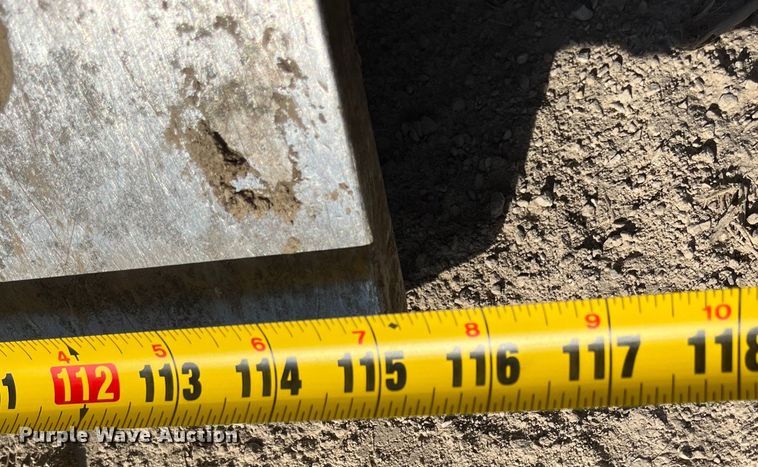 image for item MN9292 2001 John Deere 550H LGP  dozer