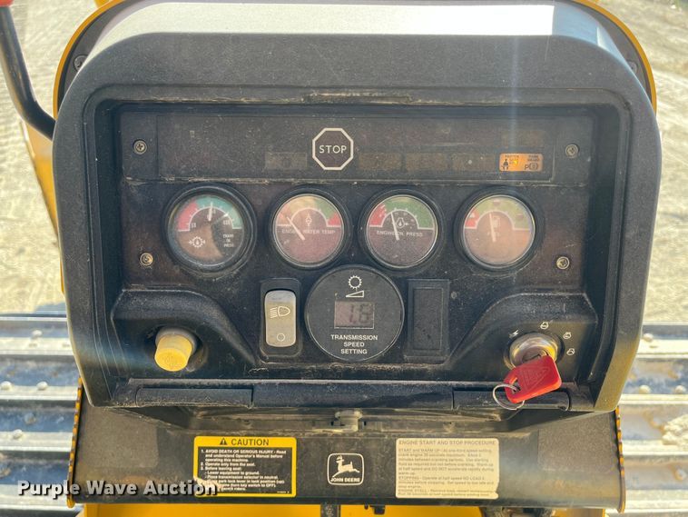 image for item MN9292 2001 John Deere 550H LGP  dozer