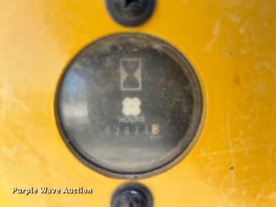 image for item MN9292 2001 John Deere 550H LGP  dozer