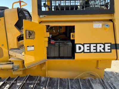 image for item MN9292 2001 John Deere 550H LGP  dozer