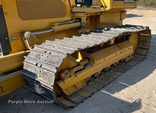 image for item MN9292 2001 John Deere 550H LGP  dozer