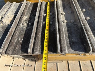 image for item MN9292 2001 John Deere 550H LGP  dozer