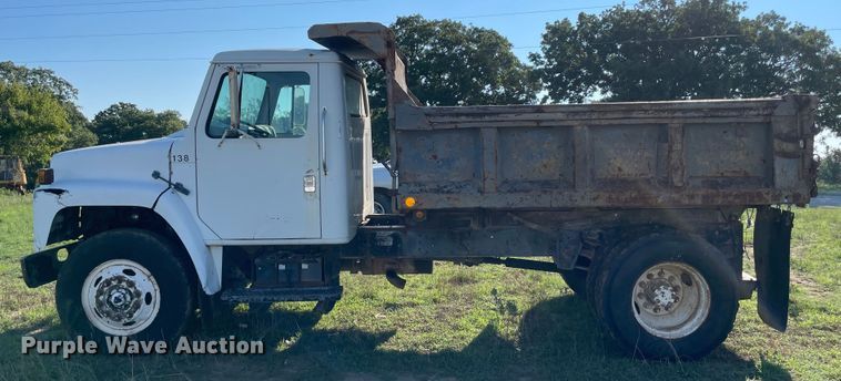 image for item MR9334 1985 International 1954  dump truck