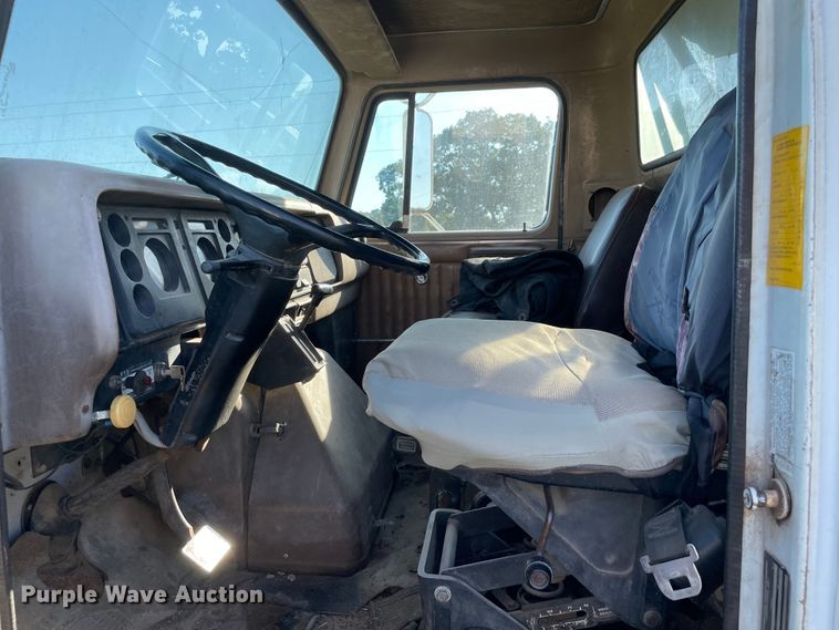 image for item MR9334 1985 International 1954  dump truck