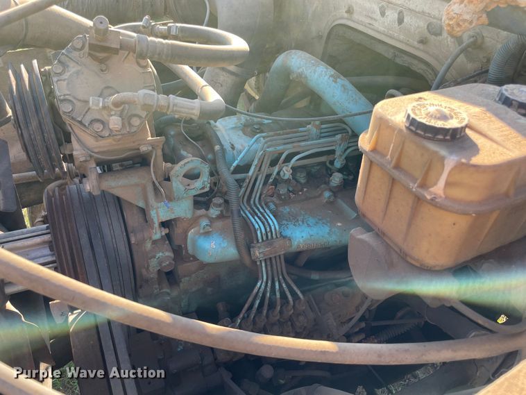 image for item MR9334 1985 International 1954  dump truck