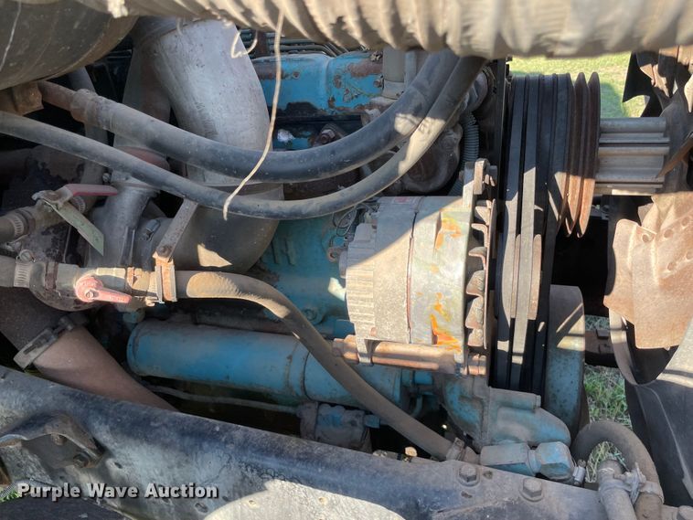 image for item MR9334 1985 International 1954  dump truck