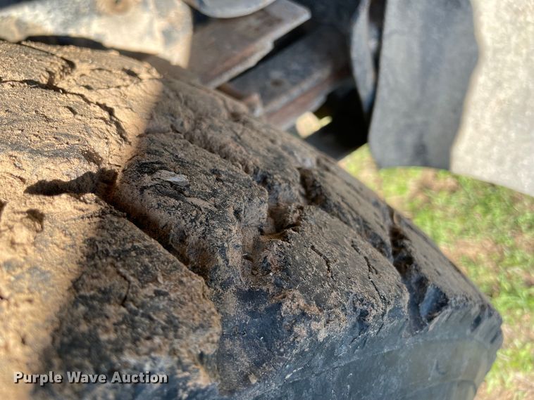 image for item MR9334 1985 International 1954  dump truck