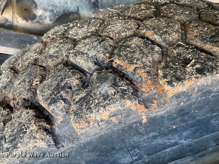 image for item MR9334 1985 International 1954  dump truck