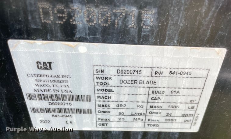 image for item MR9449 2022 Caterpillar  skid steer dozer blade