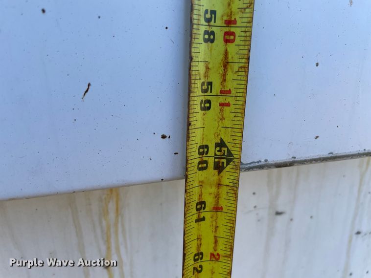 image for item MR9463 2004 Ford F650  forestry bucket truck