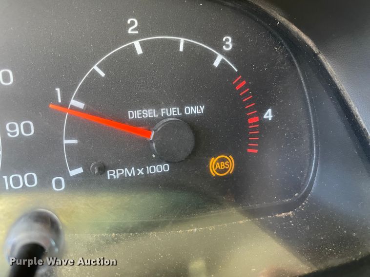 image for item MR9463 2004 Ford F650  forestry bucket truck