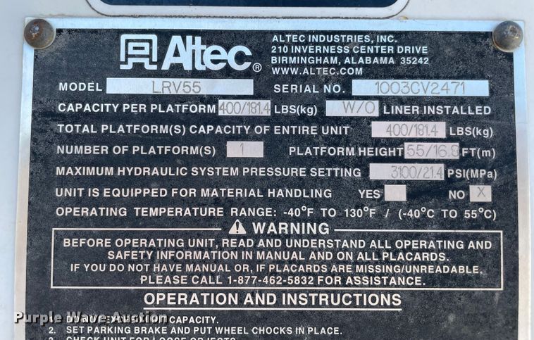 image for item MR9463 2004 Ford F650  forestry bucket truck