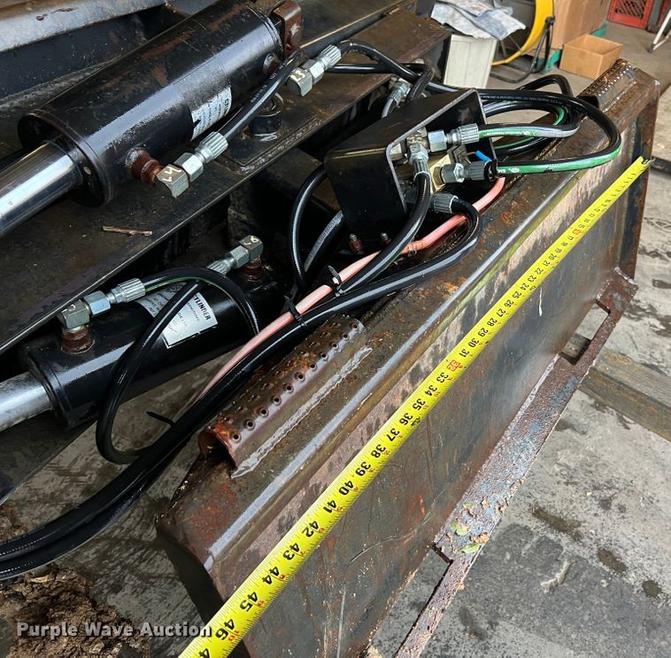 image for item MR9969 72"W skid steer dozer blade