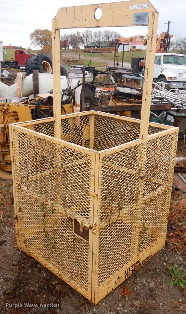 image for item MW9312 Lifting Technologies MB-1500  material basket
