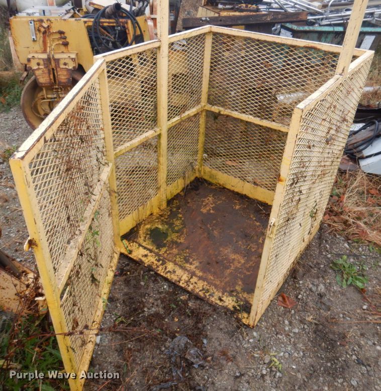 image for item MW9312 Lifting Technologies MB-1500  material basket