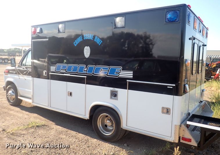 image for item DG2740 1990 Ford Econoline 350  ambulance