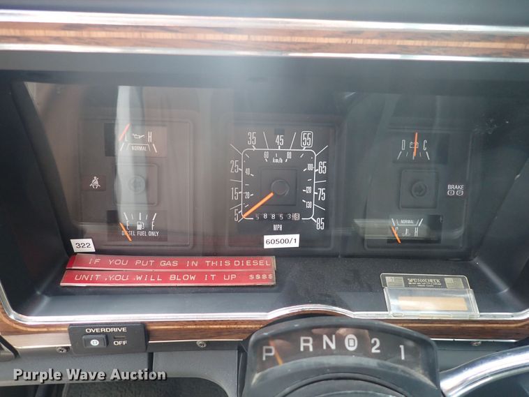 image for item DG2740 1990 Ford Econoline 350  ambulance