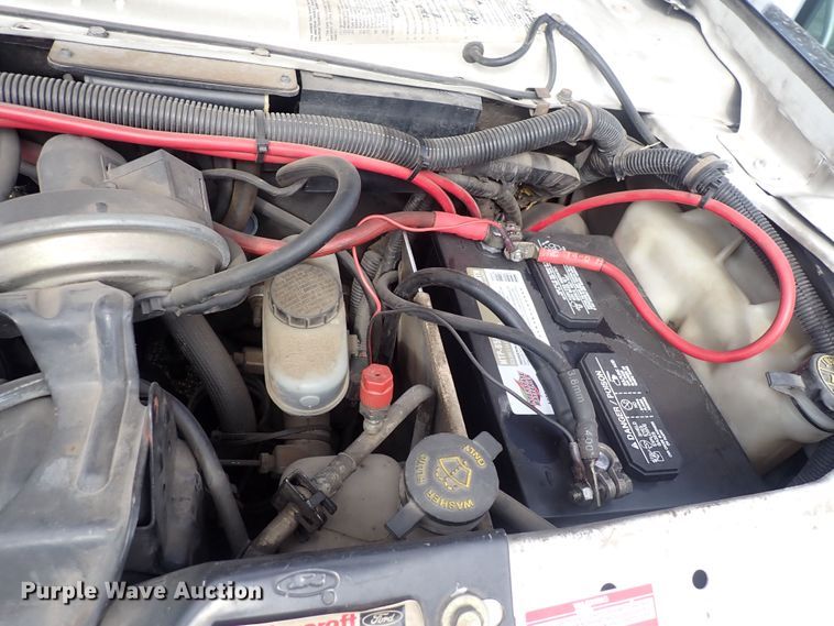 image for item DG2740 1990 Ford Econoline 350  ambulance