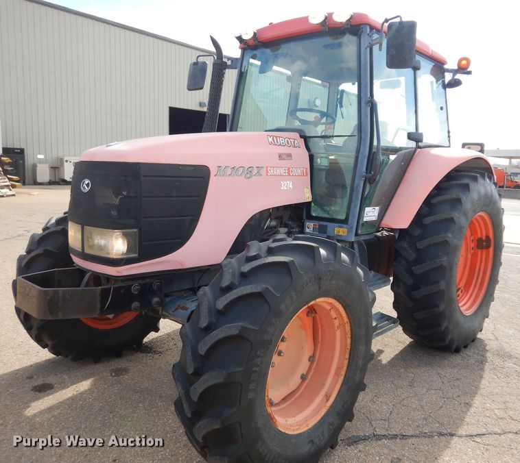 image for item DI6777 Kubota M108X  MFWD tractor