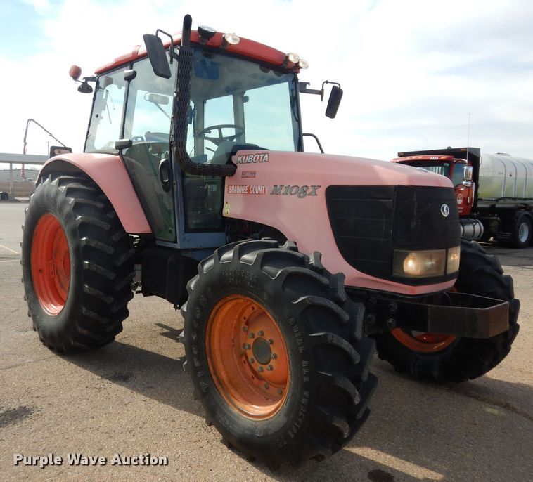 image for item DI6777 Kubota M108X  MFWD tractor