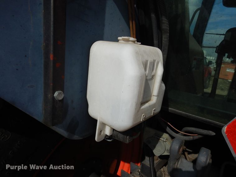 image for item DI6777 Kubota M108X  MFWD tractor