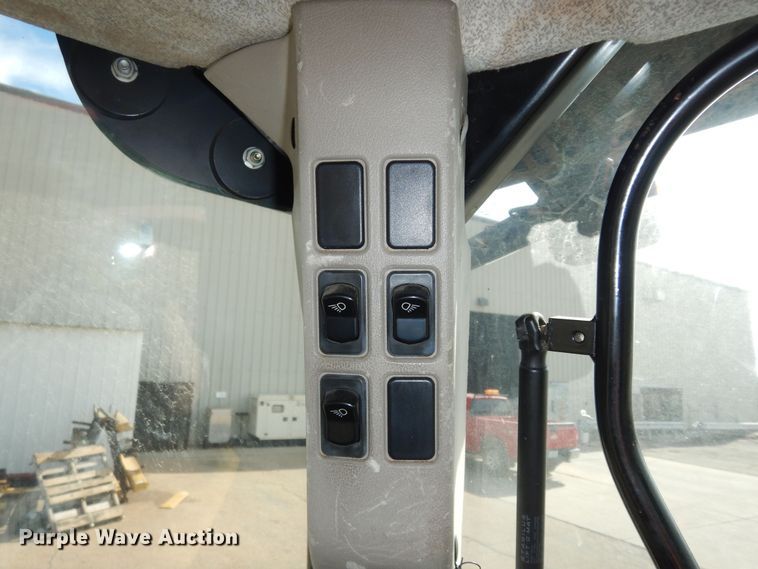 image for item DI6800 2008 New Holland T6030  MFWD tractor