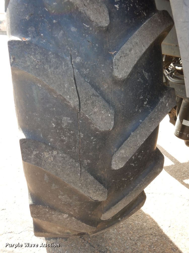 image for item DI6800 2008 New Holland T6030  MFWD tractor