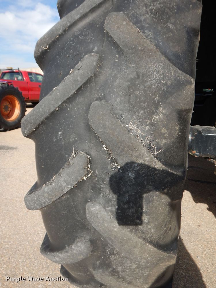 image for item DI6800 2008 New Holland T6030  MFWD tractor