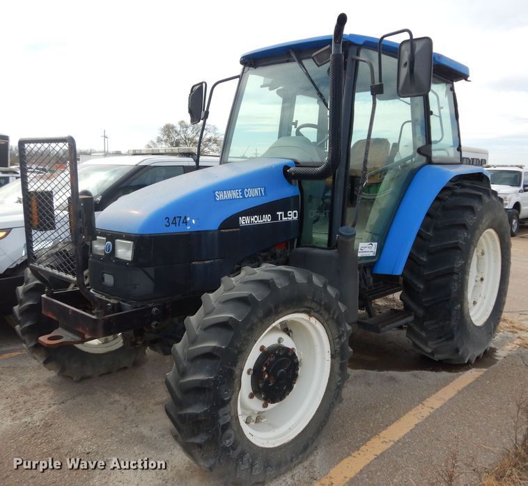 New Holland TL90 MFWD tractor in Topeka, KS | Item DI6827 sold | Purple ...