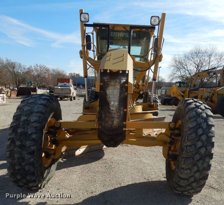 image for item DI6829 2004 Caterpillar 12H VHP Plus  rigid frame motor grader