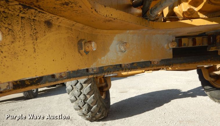 image for item DI6829 2004 Caterpillar 12H VHP Plus  rigid frame motor grader